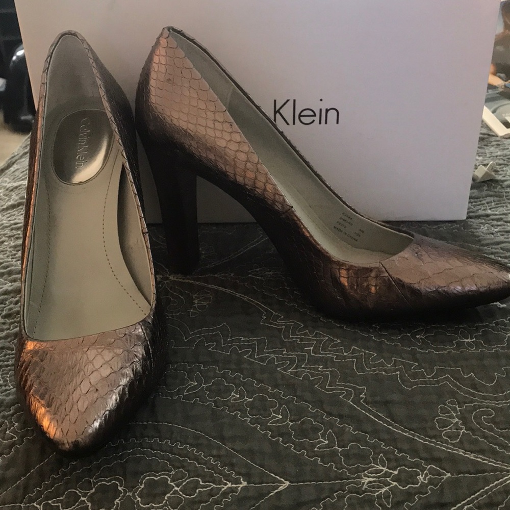Calvin Klein flexible heels